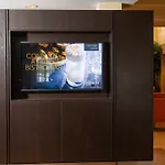 Courtyard By Marriott Erie Ambassador Conference Center